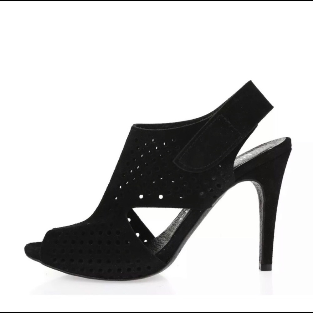 Pedro Garcia suede heels 👠